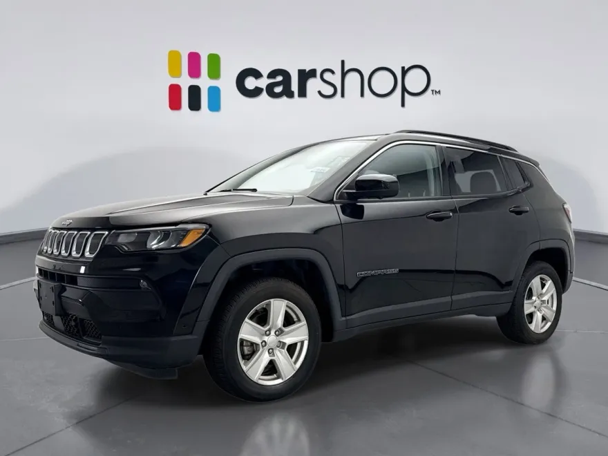 2022 Jeep Compass Latitude photo 1
