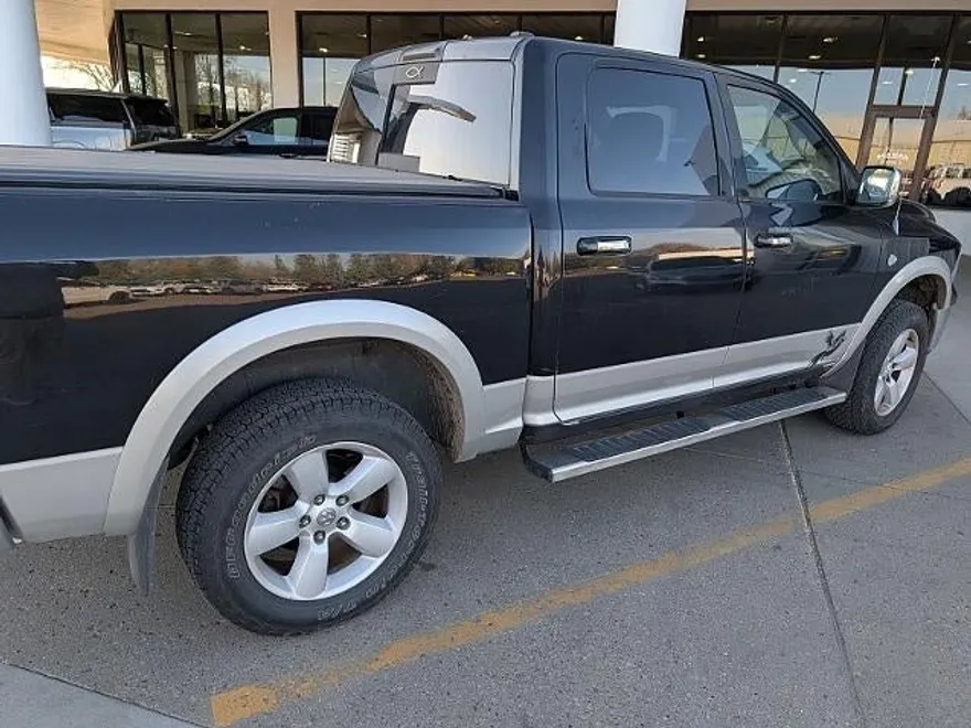 2009 Dodge Ram Laramie photo 1