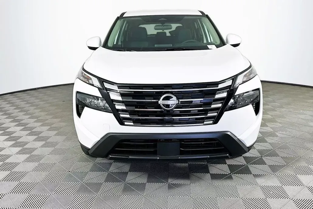 2026 Nissan Rogue SV photo 1