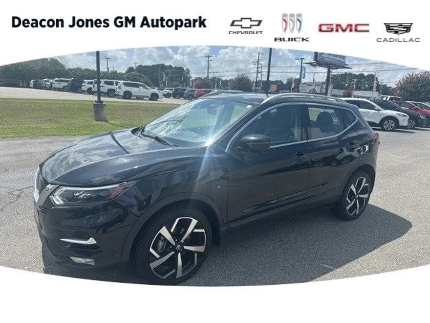 2022 Nissan Rogue Sport SL photo 1