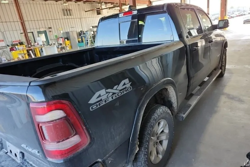 2022 Ram 1500 Laramie photo 1