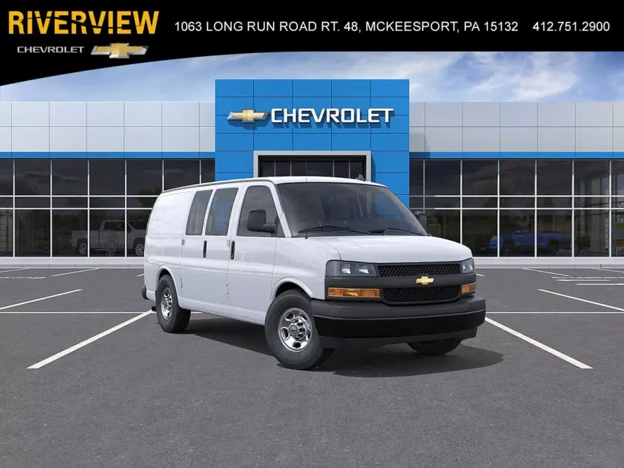 2025 Chevrolet Express Cargo 3500 photo 1