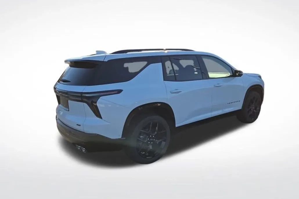 2026 Chevrolet Traverse RS photo 1