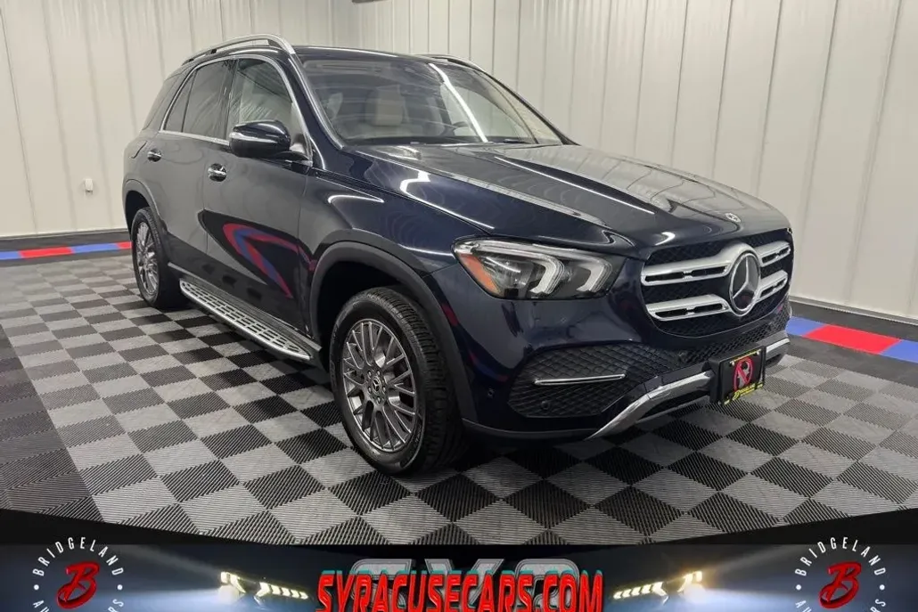 2022 Mercedes Benz GLE 450 4MATIC photo 1