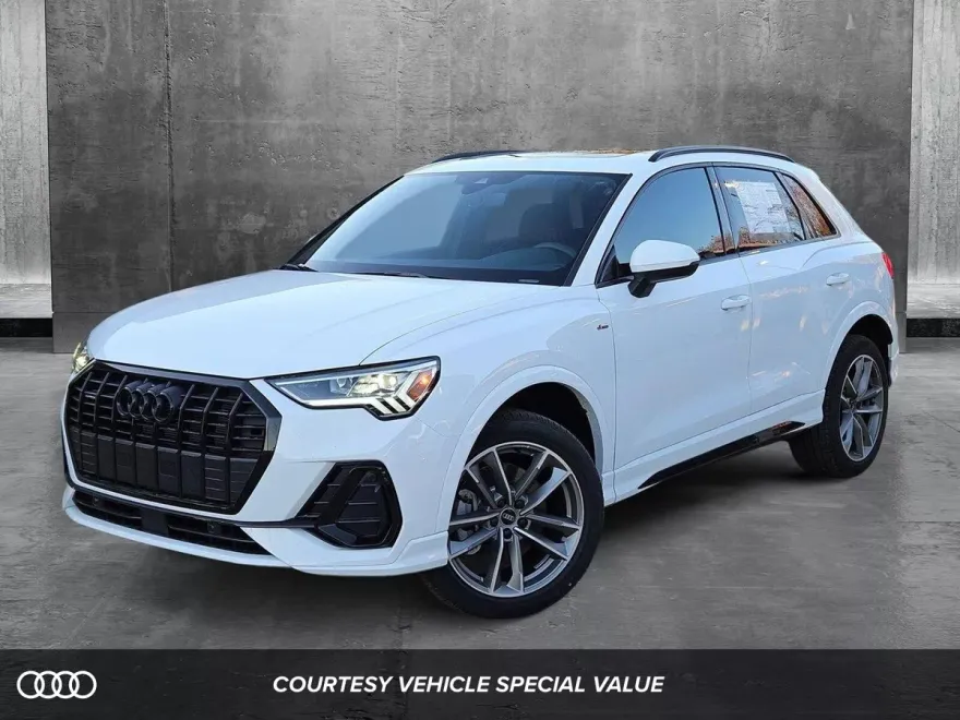 2025 Audi Q3 45 TFSI S line Premium photo 1