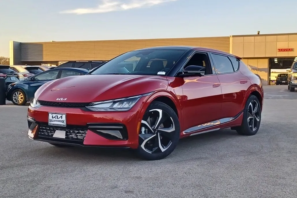 2024 Kia EV6 GT-Line photo 1