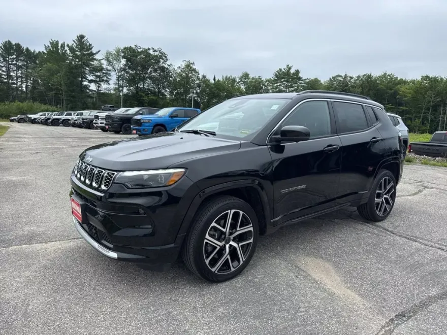 2025 Jeep Compass Limited photo 1