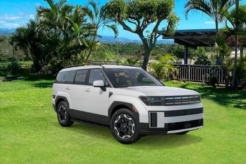 2026 Hyundai Santa Fe SEL photo 1