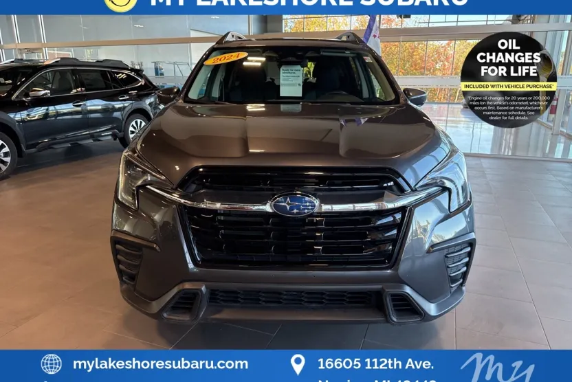 2024 Subaru Ascent Premium photo 1