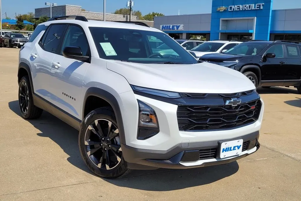 2026 Chevrolet Equinox RS photo 1