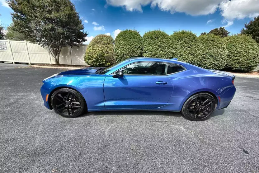 2018 Chevrolet Camaro 1LS photo 1