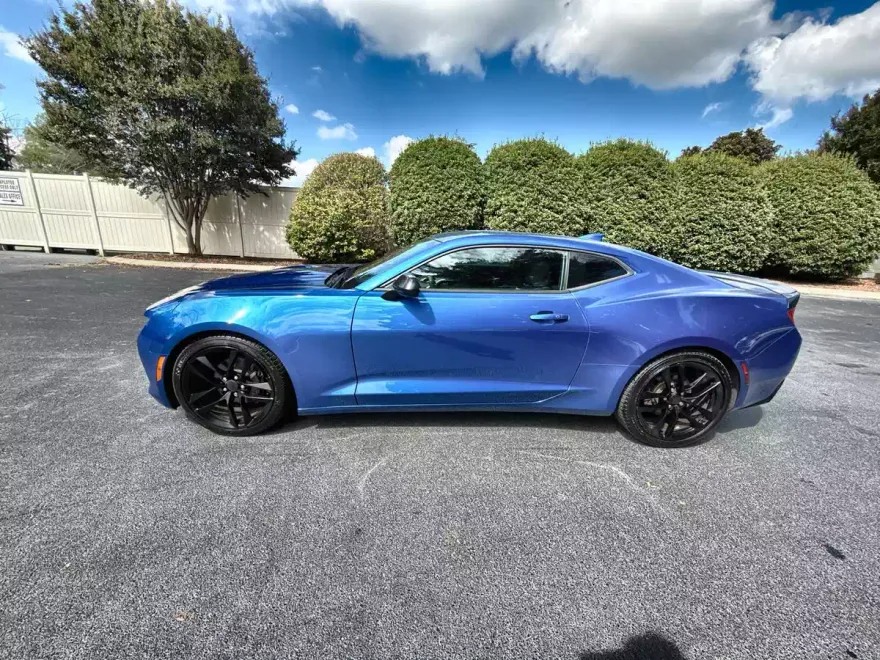 2018 Chevrolet Camaro 1LS photo 1
