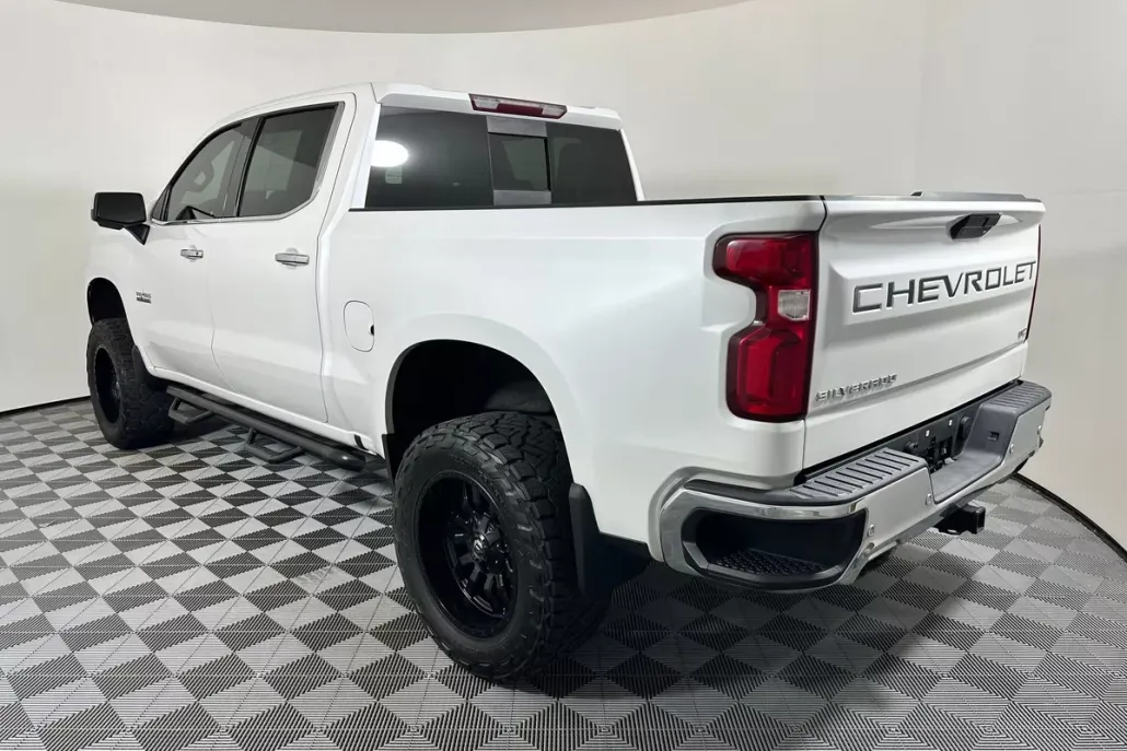 2020 Chevrolet Silverado 1500 LTZ photo 1