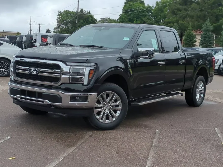 2025 Ford F-150 Lariat photo 1