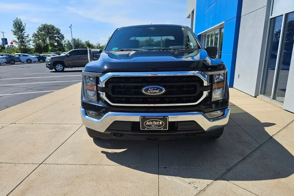 2023 Ford F-150 XLT photo 1