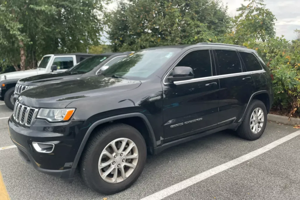 2021 Jeep Grand Cherokee Laredo E photo 1