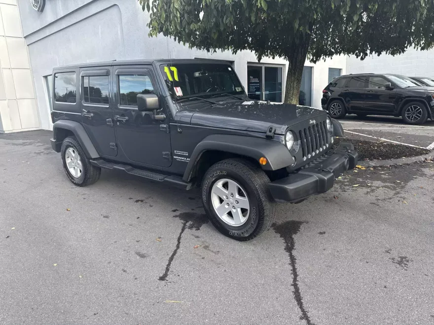 2017 Jeep Wrangler Unlimited Sport photo 1