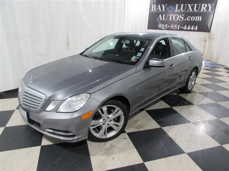 2012 Mercedes Benz E 350 photo 1