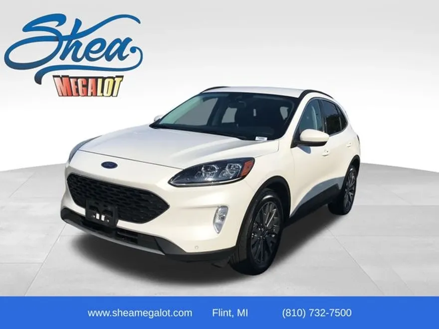 2022 Ford Escape Titanium photo 1