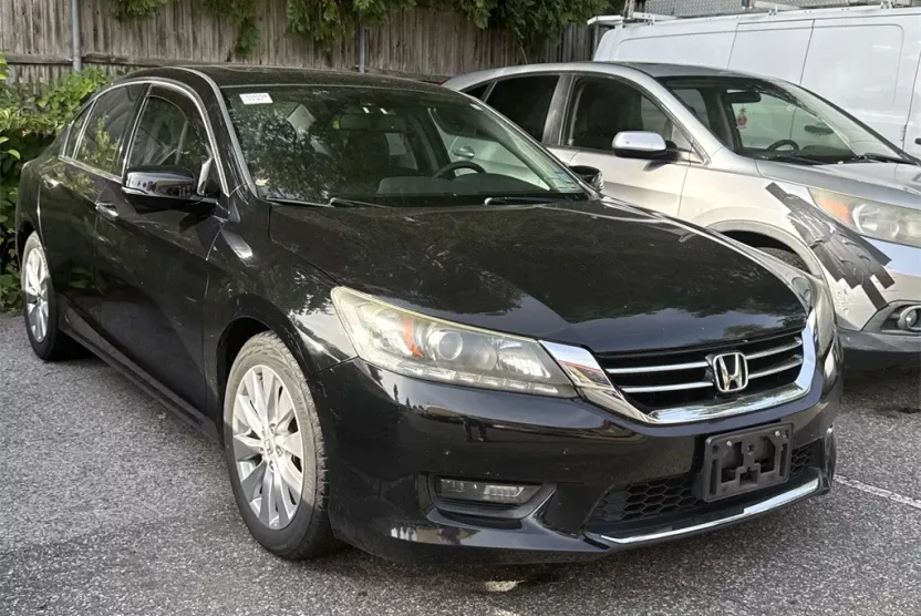 2015 Honda Accord EX-L photo 1