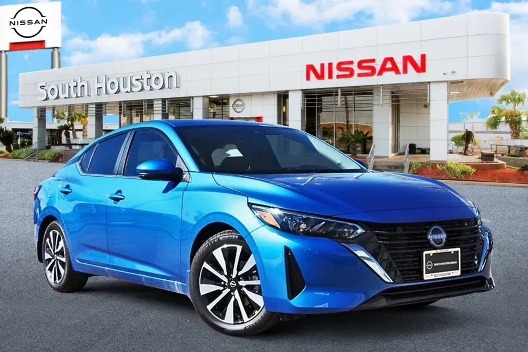 2025 Nissan Sentra SV photo 1