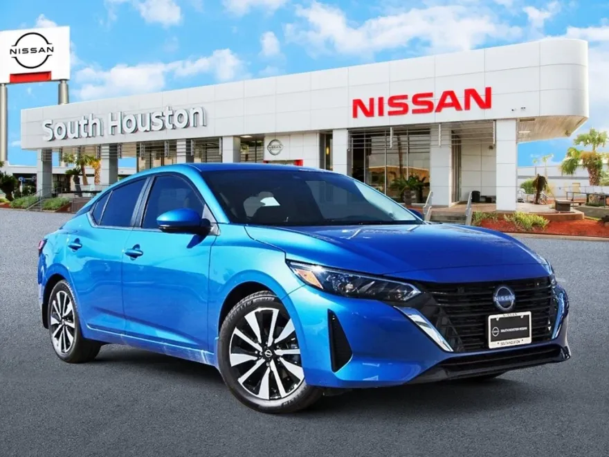 2025 Nissan Sentra SV photo 1