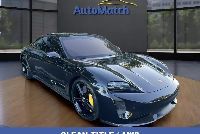 2020 Porsche Taycan Turbo S photo 1