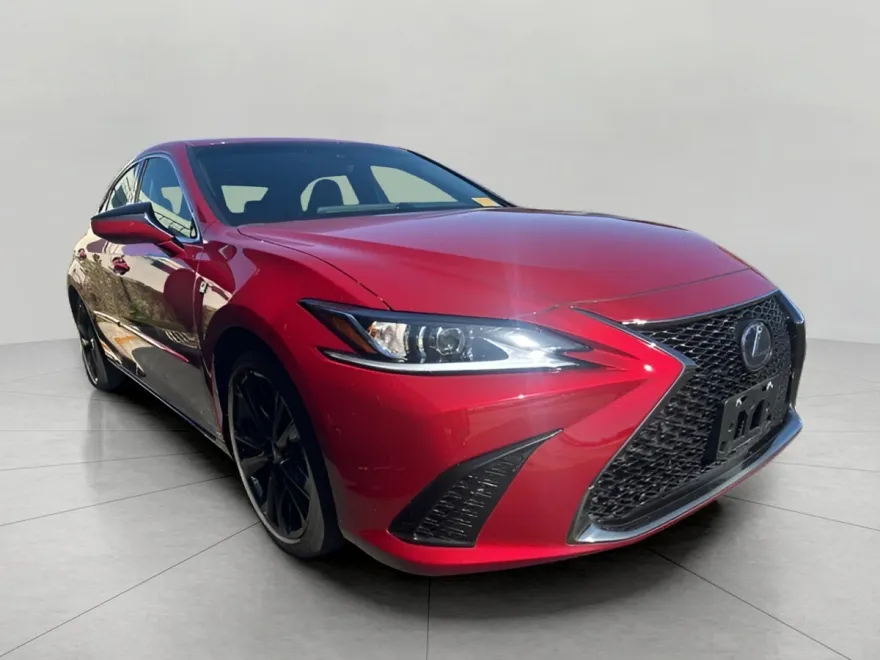 2022 Lexus ES 300h F SPORT photo 1