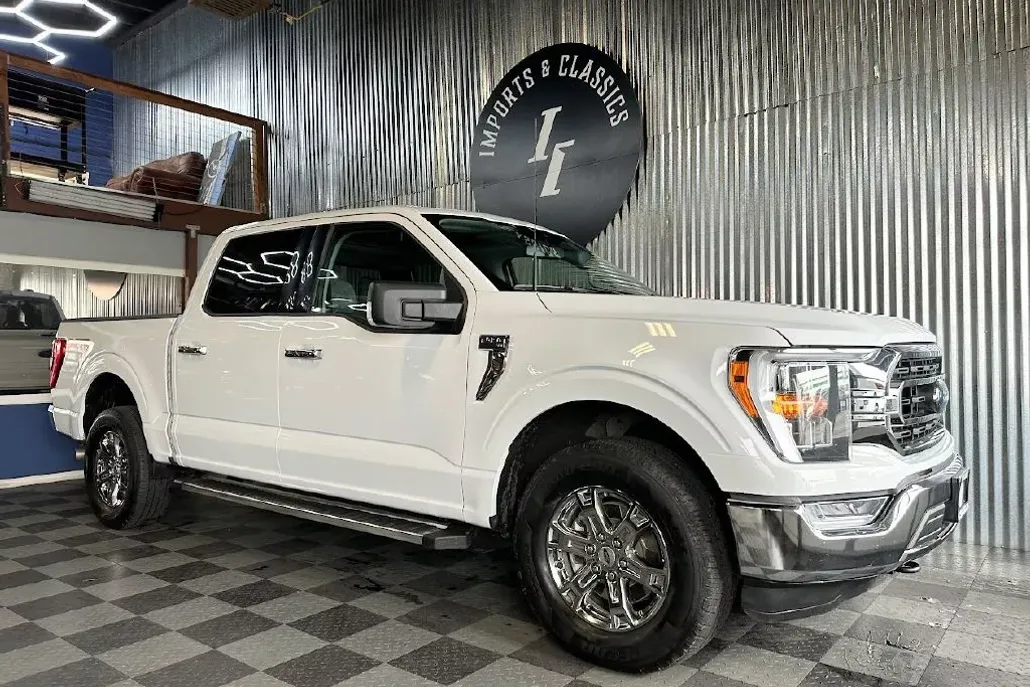 2023 Ford F-150 photo 1