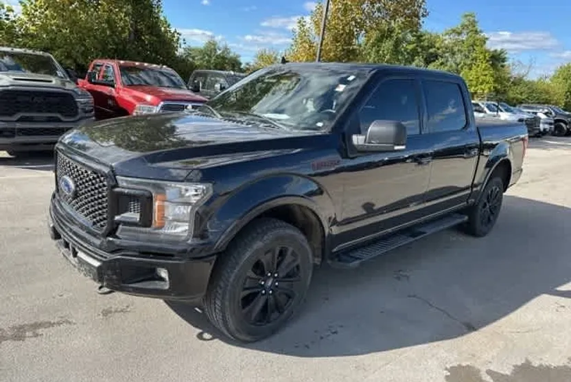2019 Ford F-150 XLT photo 1