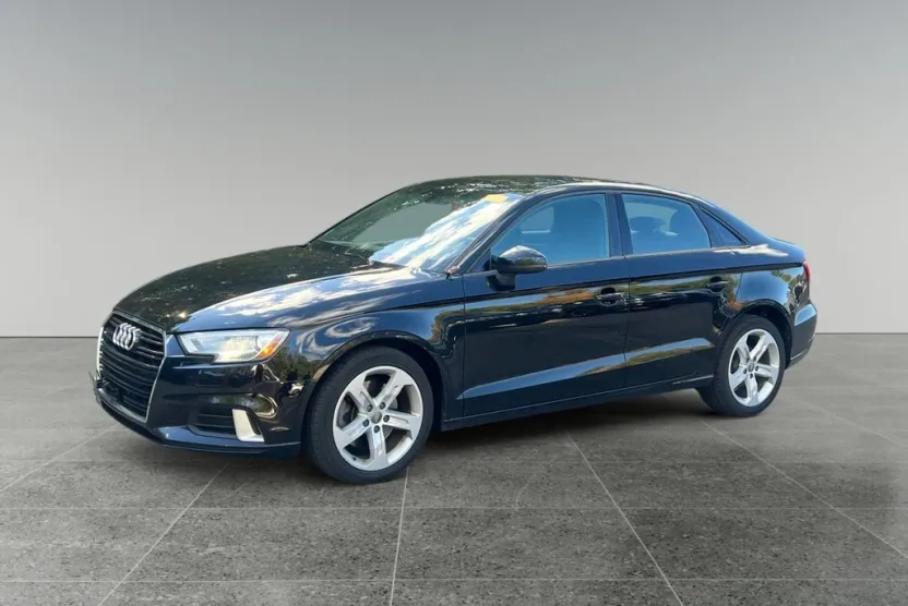 2018 Audi A3 2.0T Premium photo 1