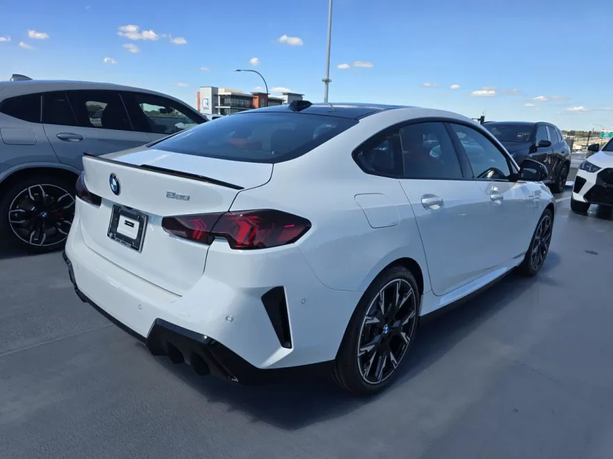 2026 Bmw 228i Coupe photo 1