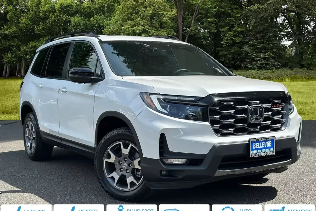 2022 Honda Passport TrailSport photo 1