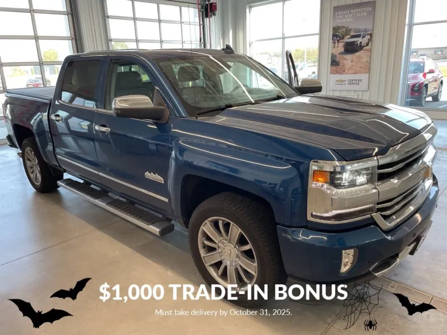 2017 Chevrolet Silverado 1500 High Country photo 1