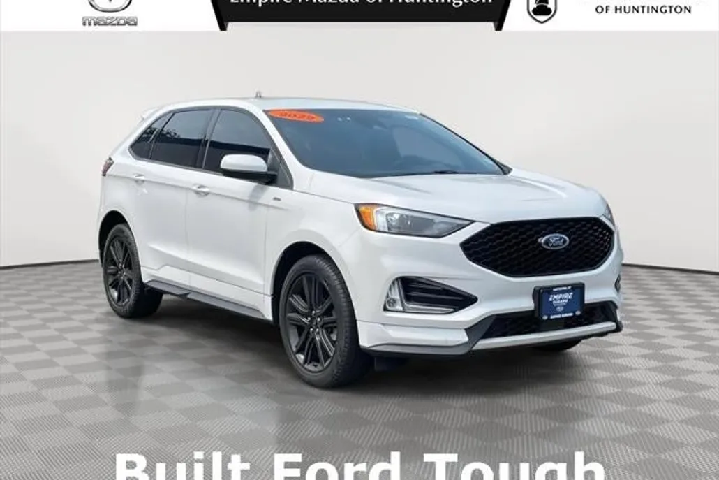2022 Ford Edge ST-Line photo 1