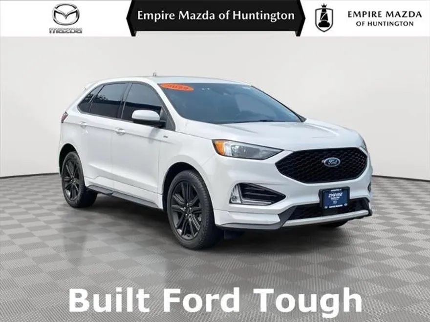 2022 Ford Edge ST-Line photo 1
