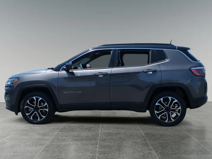 2023 Jeep Compass Limited photo 1