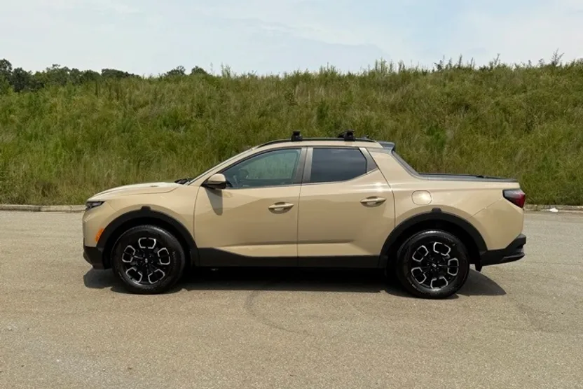 2023 Hyundai Santa Cruz SEL Premium photo 1