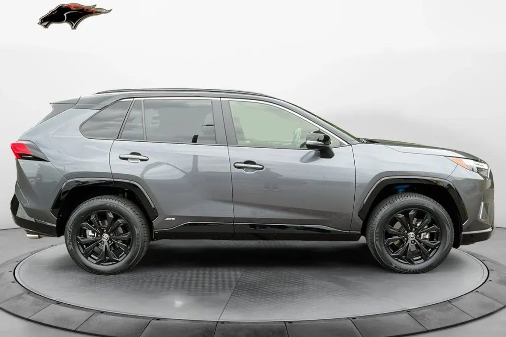 2023 Toyota RAV4 Hybrid XSE photo 1