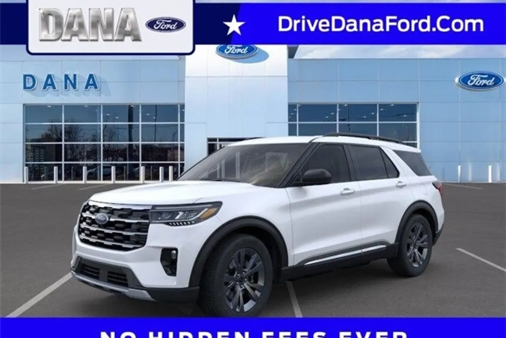 2025 Ford Explorer photo 1