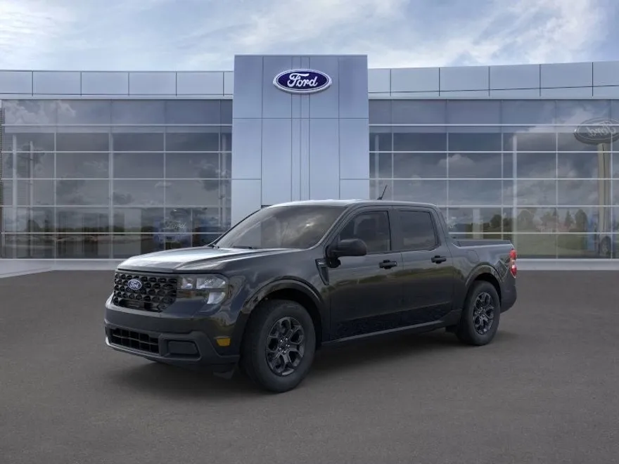 2025 Ford Maverick XLT photo 1