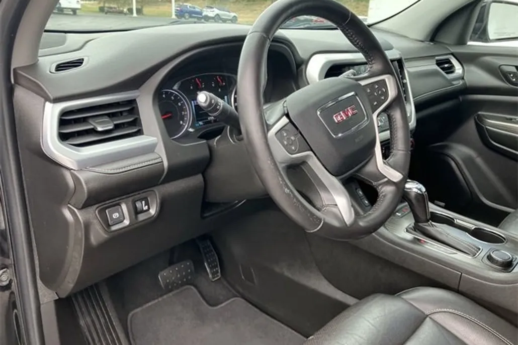 2019 Gmc Acadia SLT photo 1