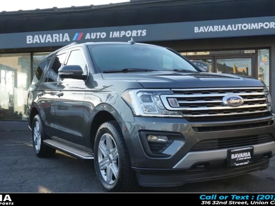 2019 Ford Expedition XLT photo 1
