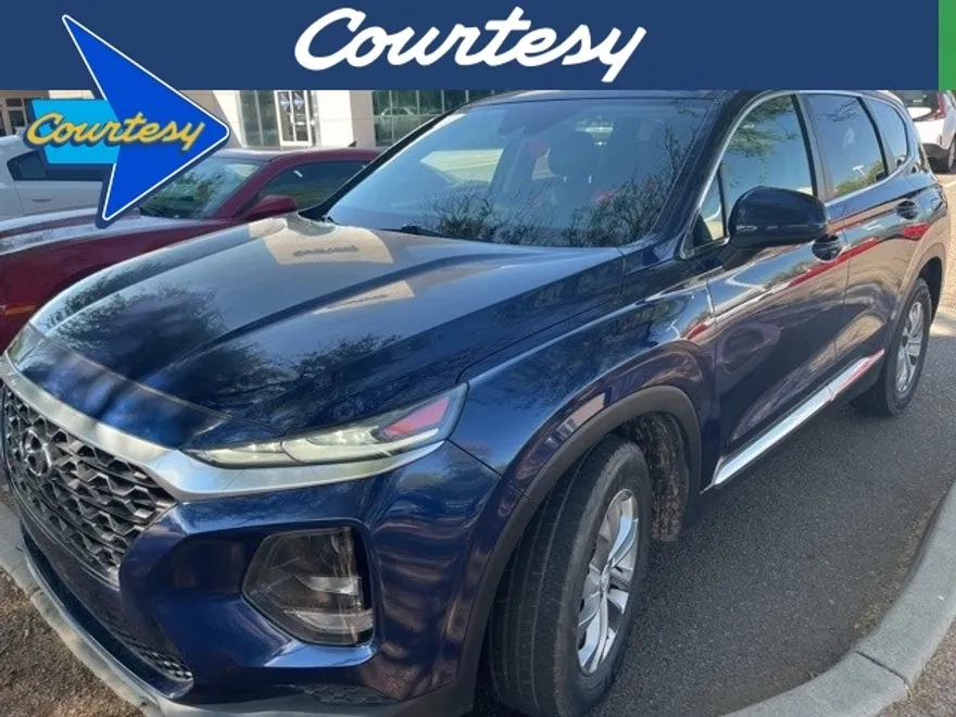 2020 Hyundai Santa Fe SE photo 1
