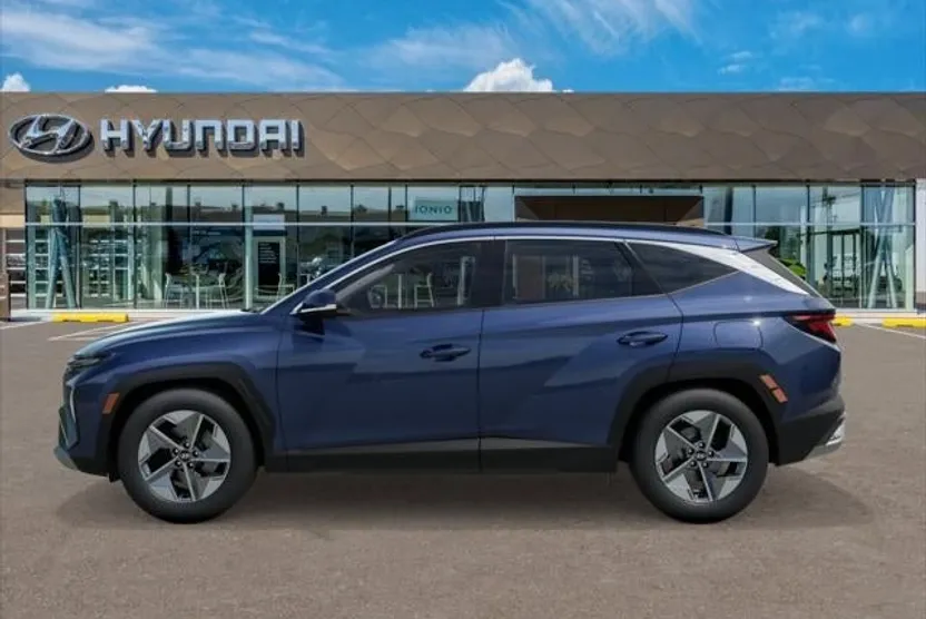 2026 Hyundai Tucson SEL photo 1