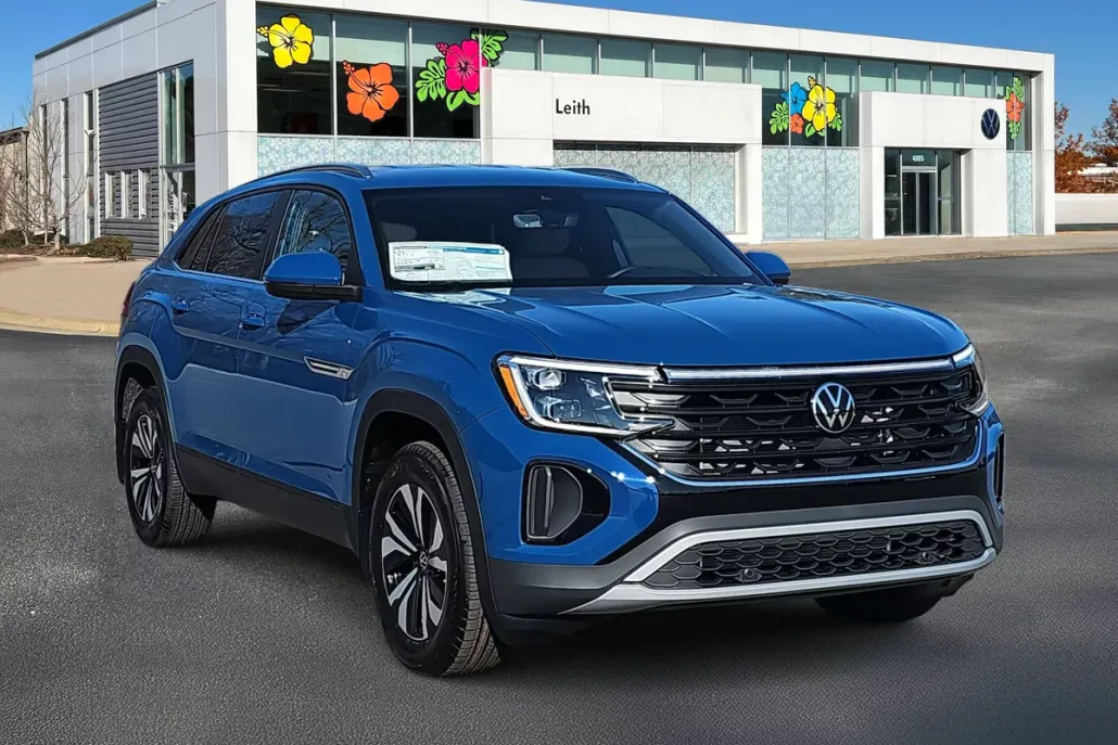 2025 Volkswagen Atlas Cross Sport SE photo 1