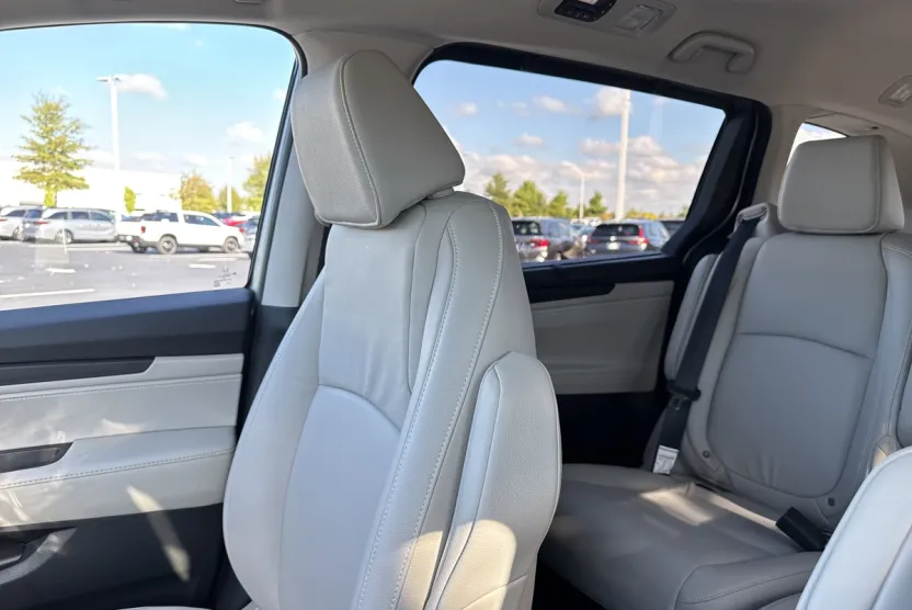 2026 Honda Odyssey EX-L photo 1