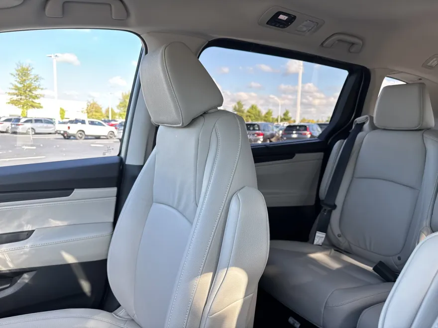 2026 Honda Odyssey EX-L photo 1