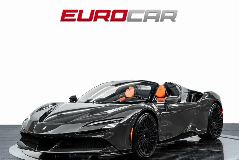 2024 Ferrari SF90 Spider Base photo 1