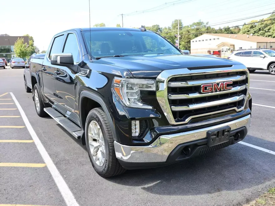2020 Gmc Sierra 1500 SLE photo 1